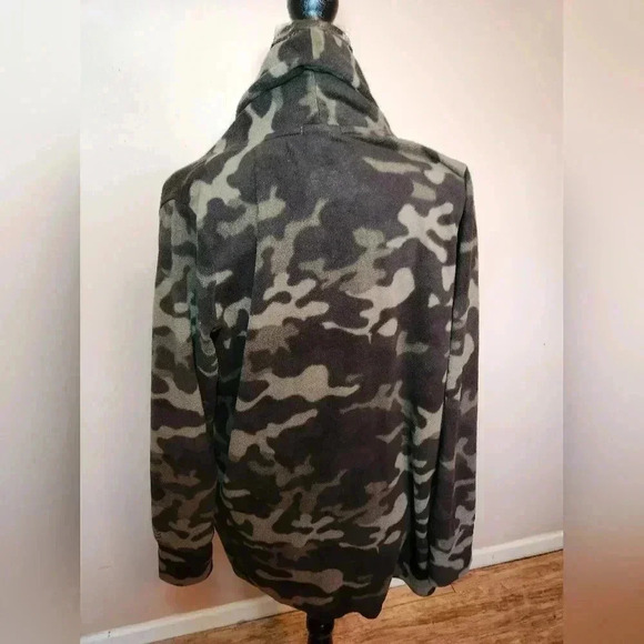 Cuddl Duds Fleecewear Bonded Sherpa Button Front Jacket Olive Camo Womens Small - Picture 4 of 7